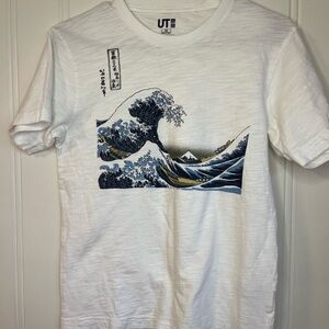 Uniqlo UT White Graphic Tee with 'Great Wave' Print